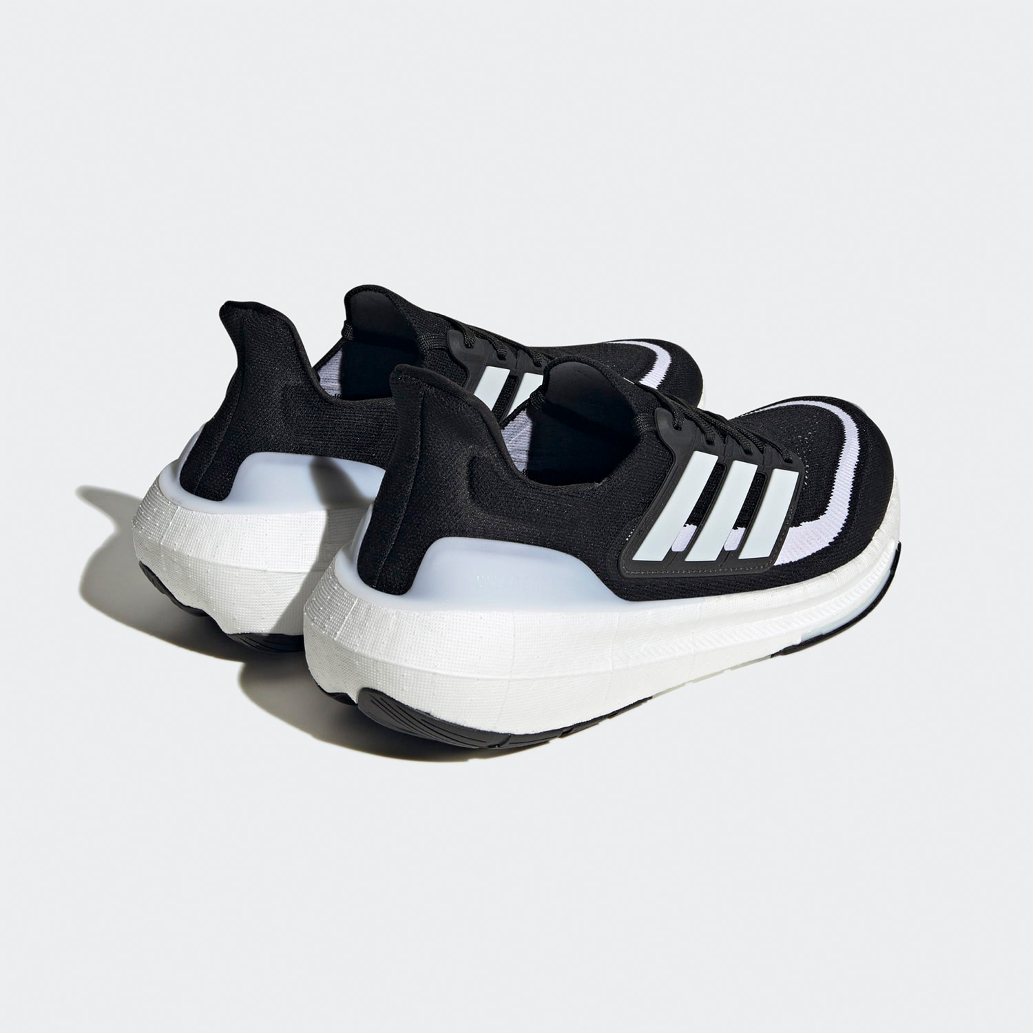 أحذية رياضية أصلية من أديداس U - مراجعة Adidas Shoes Ultraboost Light وسعره